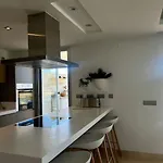 Modern 3 Bed With Pool * Benahavís