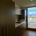 Modern 3 Bed With Pool Appartement *