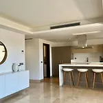 Appartement Modern 3 Bed With Pool *