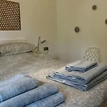 Modern 3 Bed With Pool Appartement