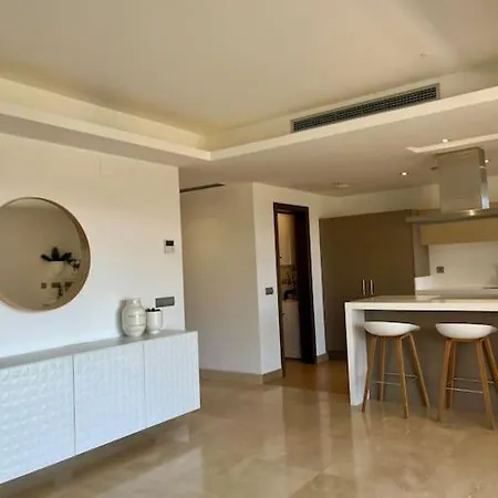 Modern 3 Bed With Pool Benahavís