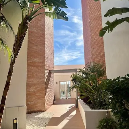 Modern 3 Bed With Pool * Benahavís